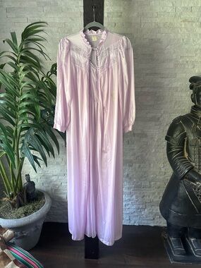 Deena Pastel Purple Lace-Front Long Nightgown and Peignoir Set Size Small New